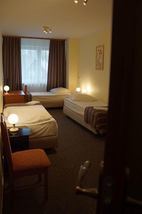 Hotel Bosir Бялисток Екстериор снимка