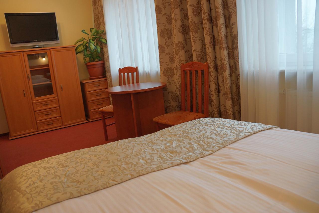 Hotel Bosir Бялисток Екстериор снимка