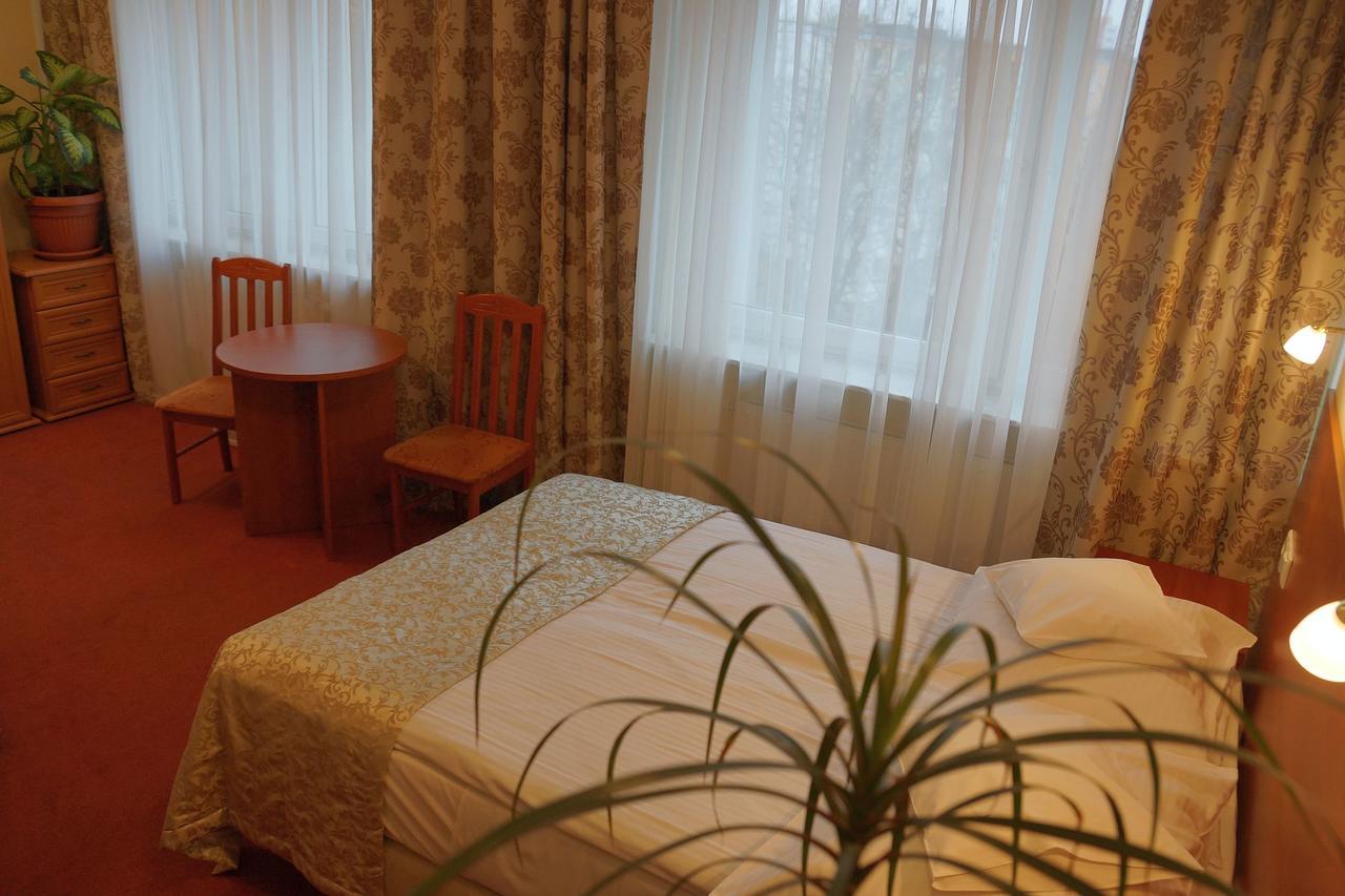 Hotel Bosir Бялисток Екстериор снимка